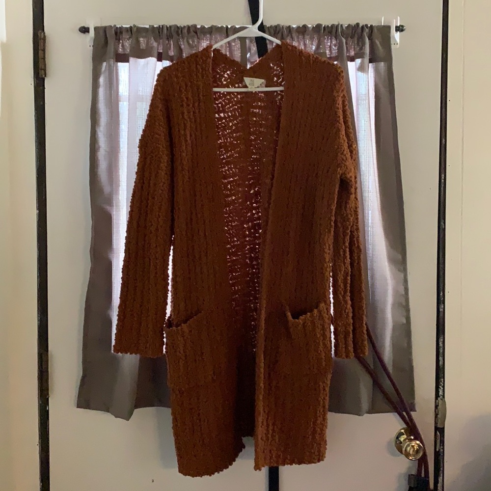 Knit long sleeve cardigan